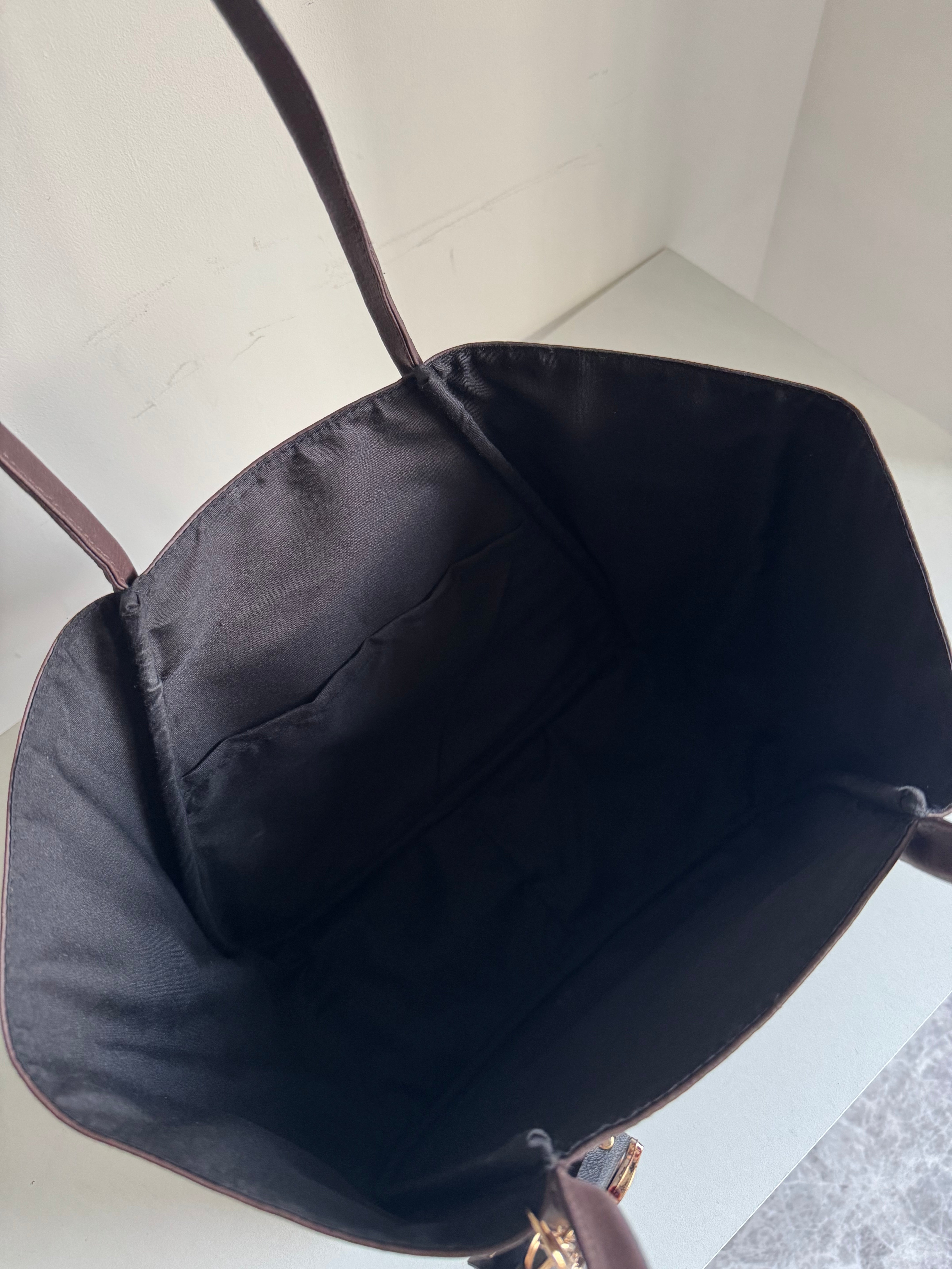 Alizeh tote