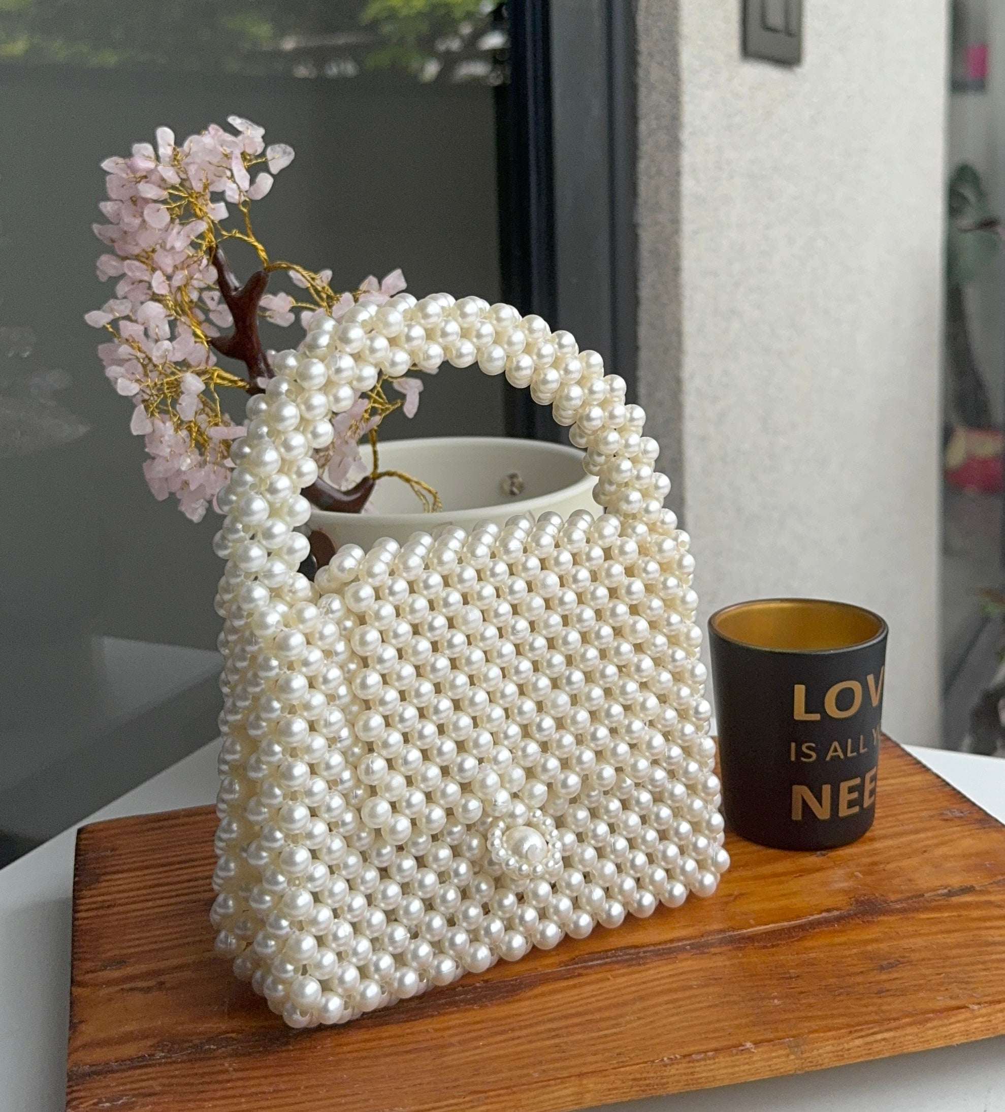 Pearl purse