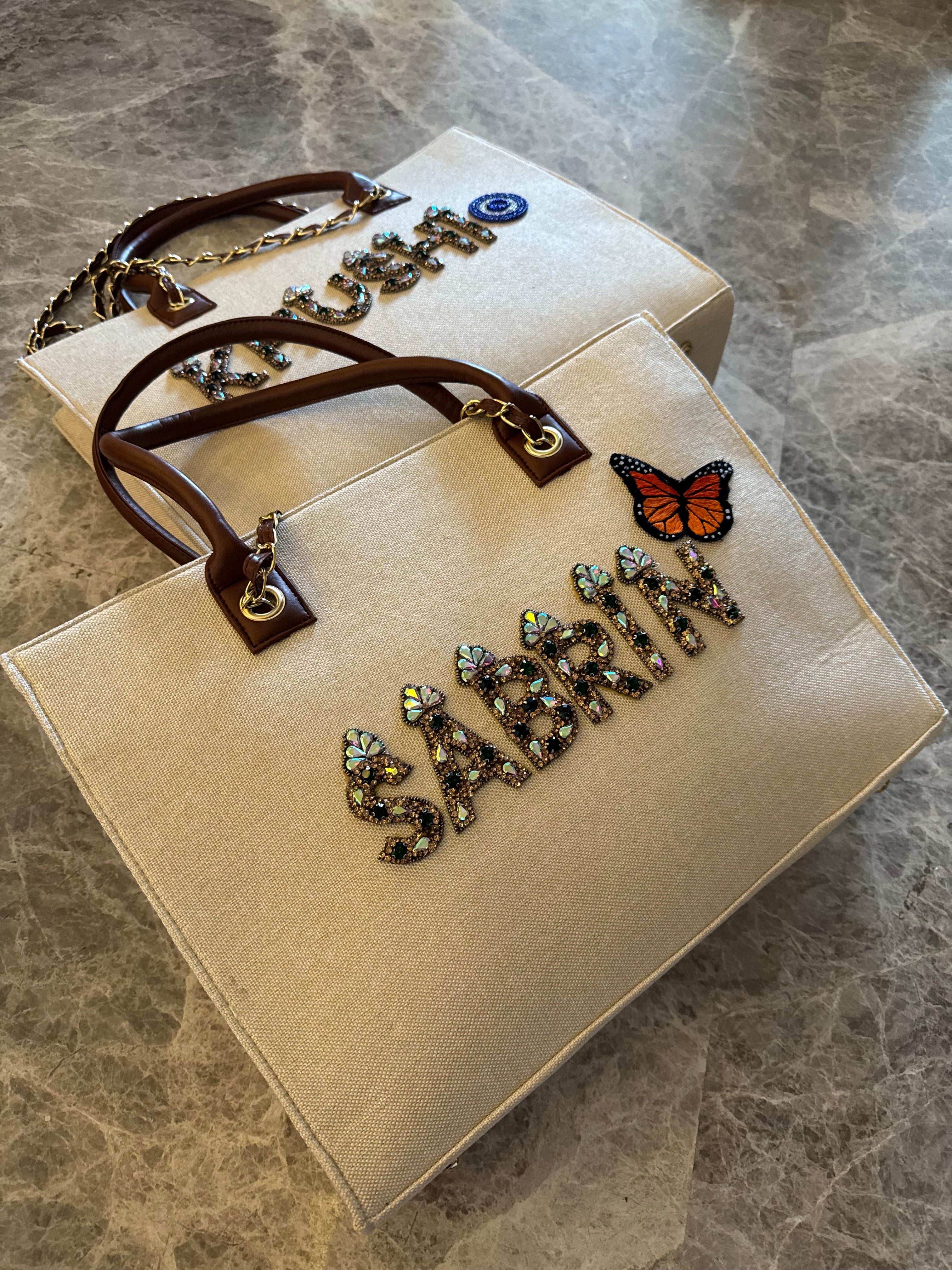 Customised chain canvas