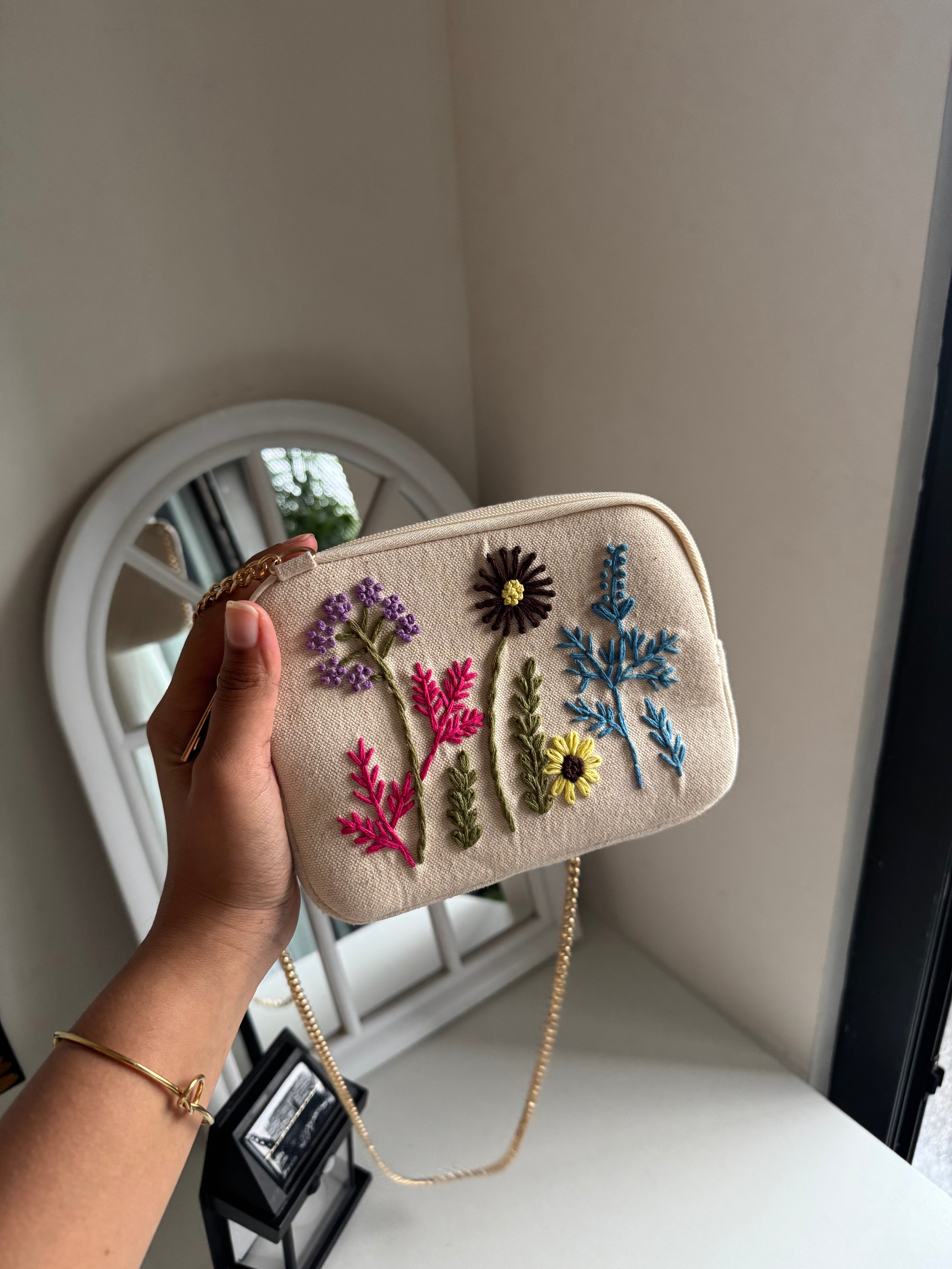 Embroidery sling bag