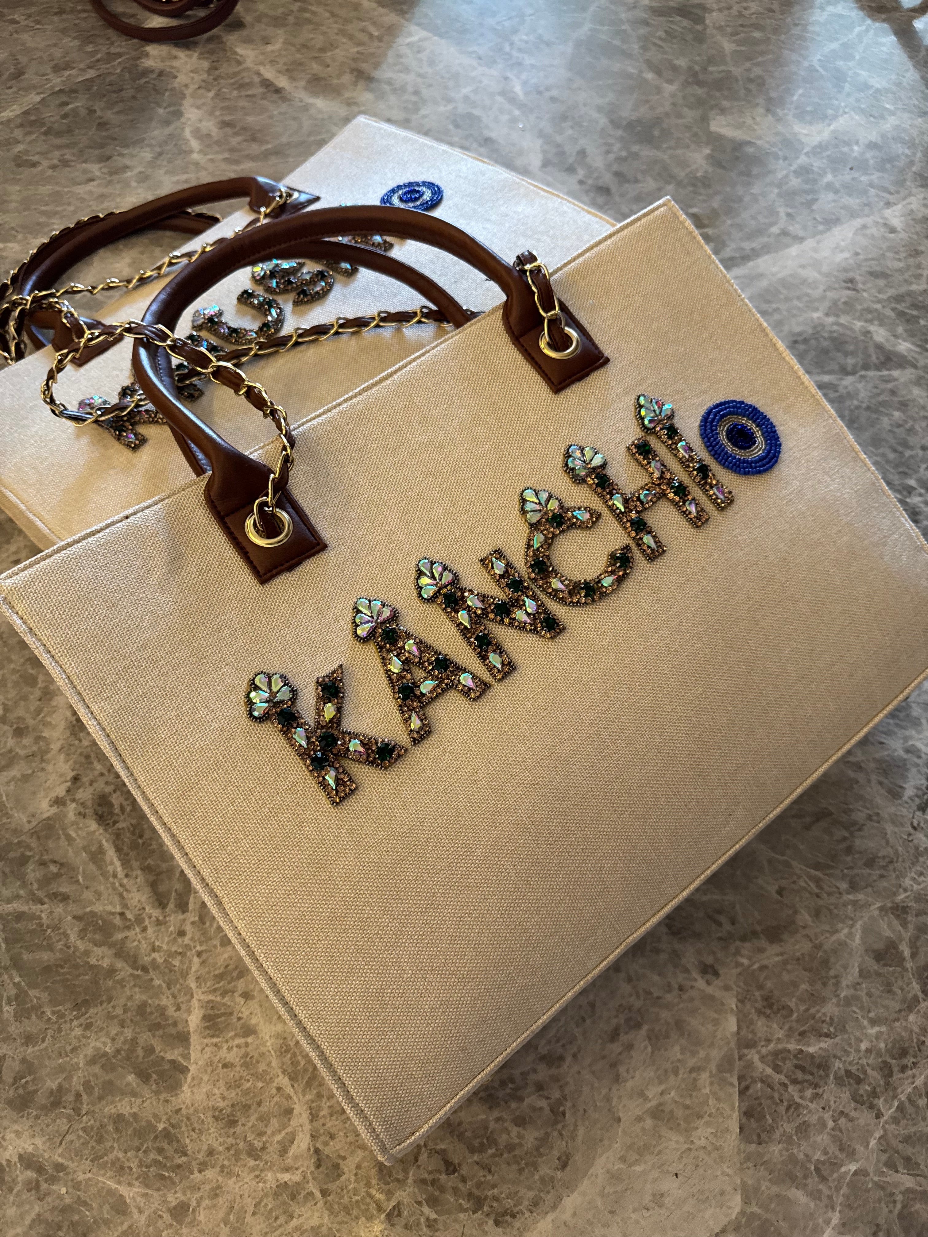 Customised chain canvas