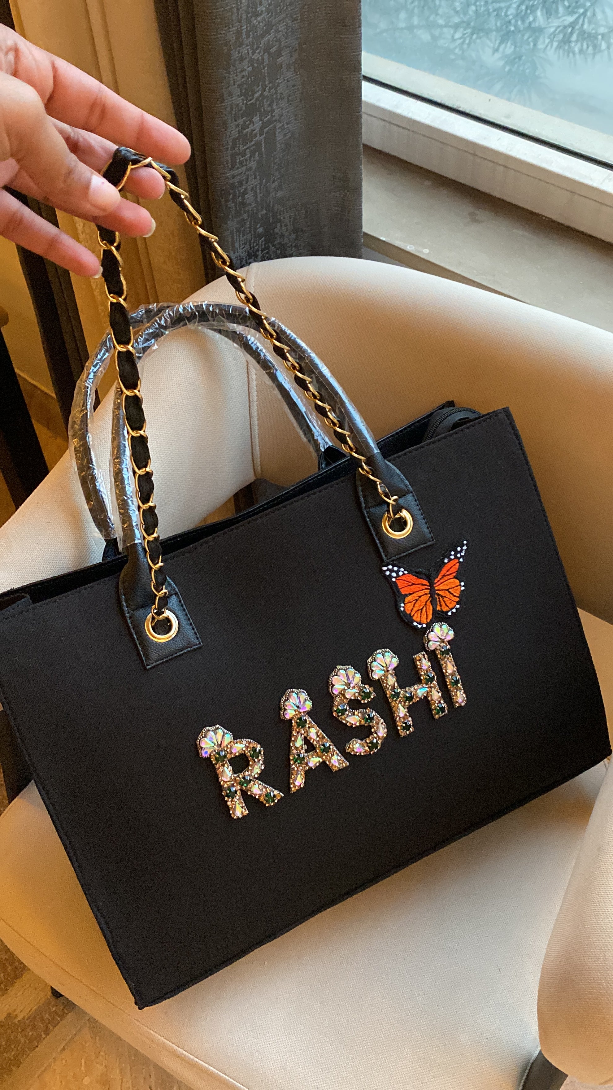 Customised chain canvas