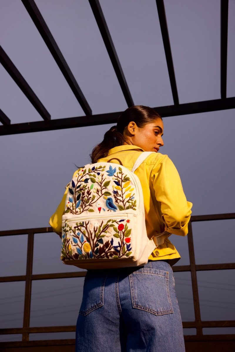 Embroidery backpack - Bagyo