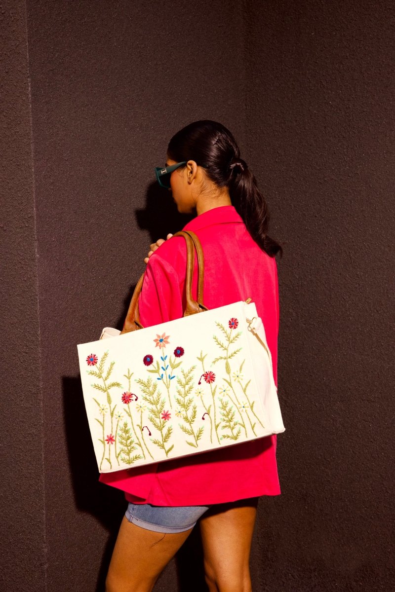 Embroidery bag - Bagyo