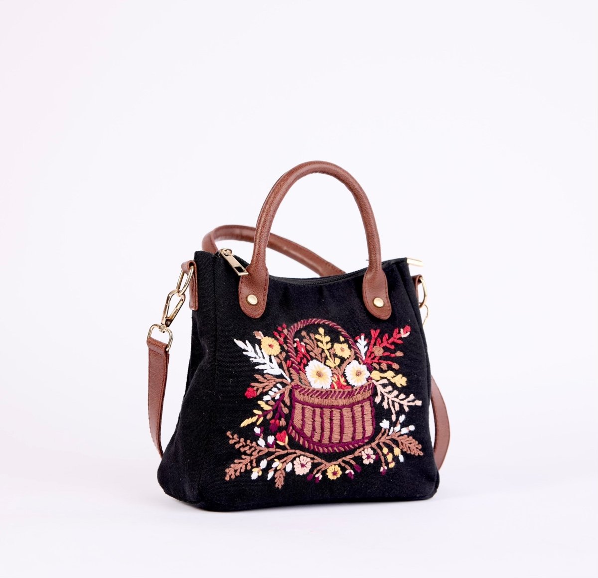 Embroidery bucket sling - Bagyo