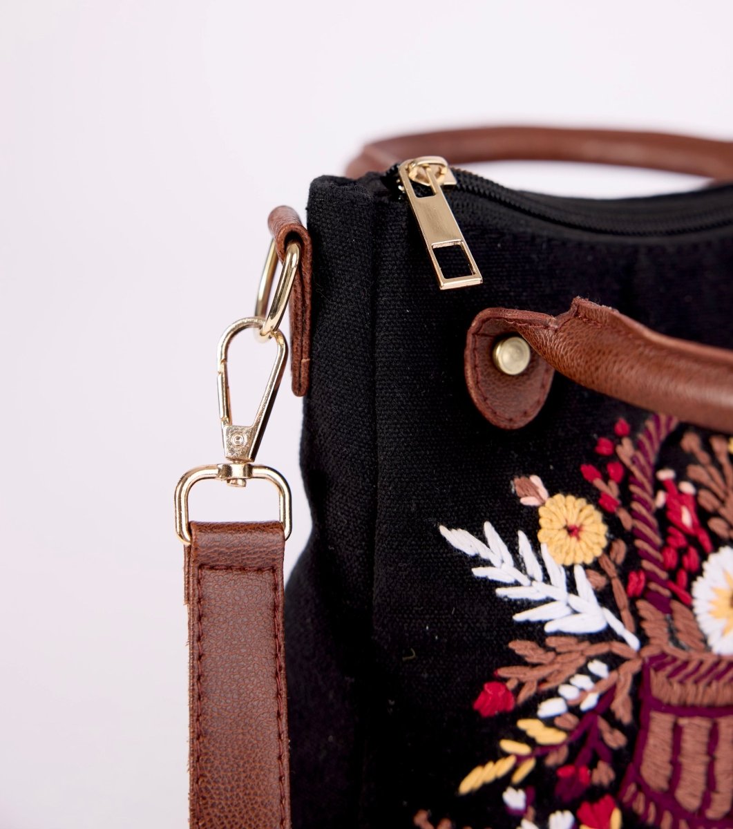 Embroidery bucket sling - Bagyo