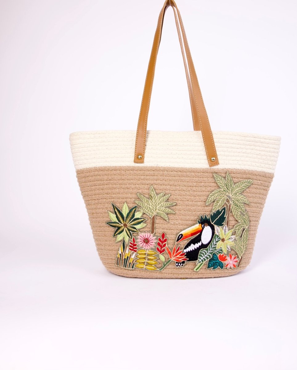 Straw bag with embroidery - Bagyo