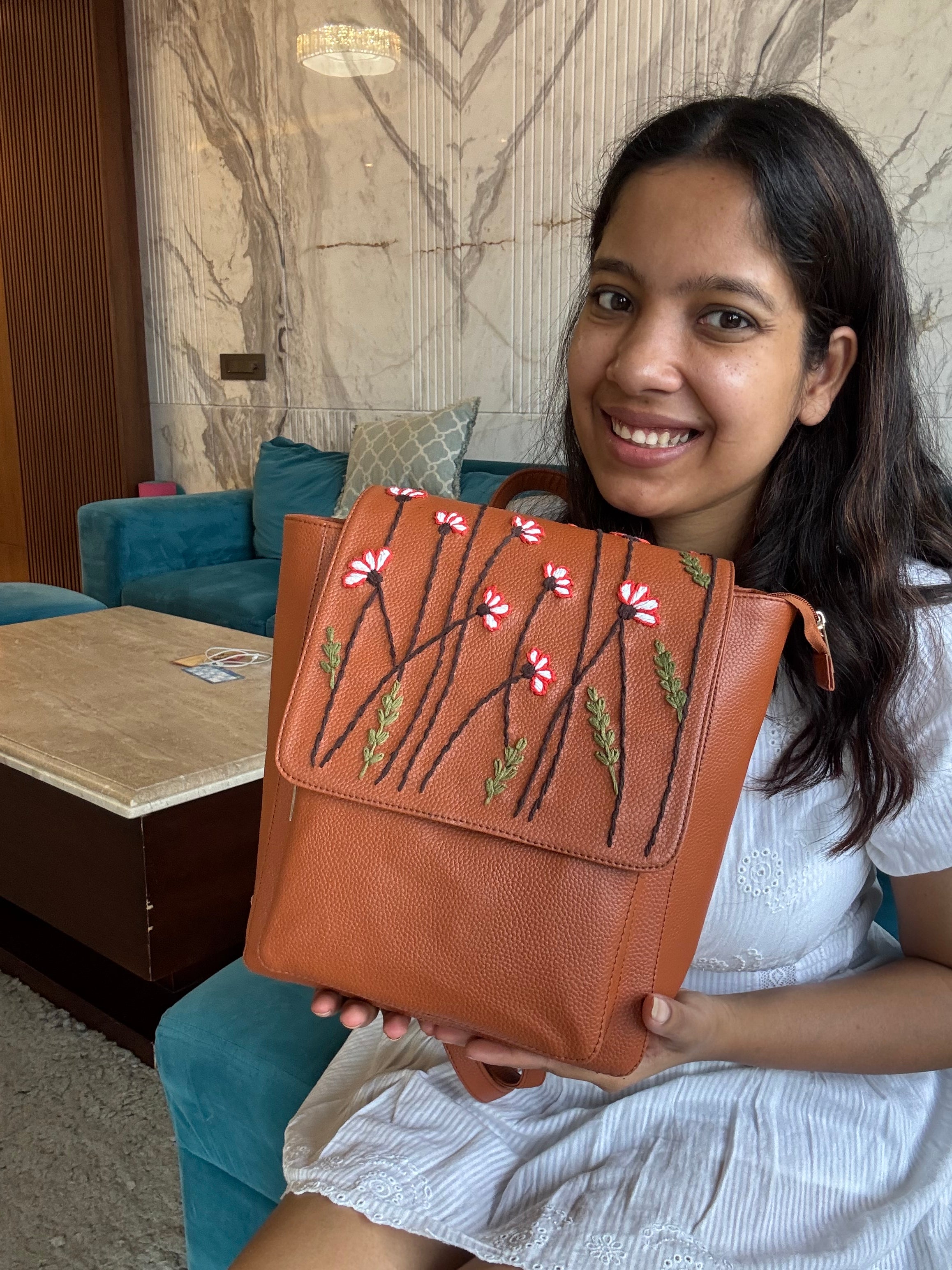 Alizeh backpack