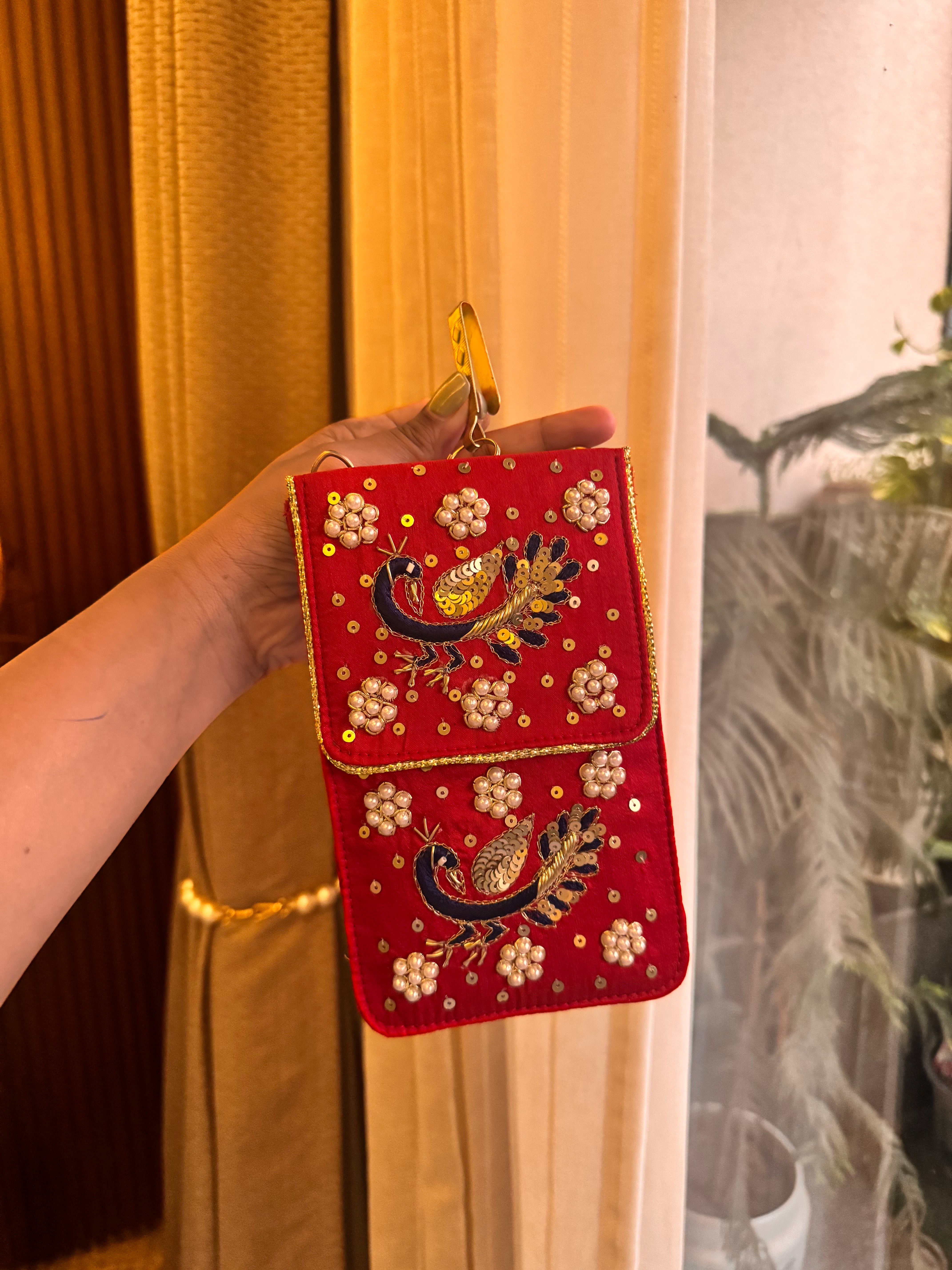 Mobile sling bag