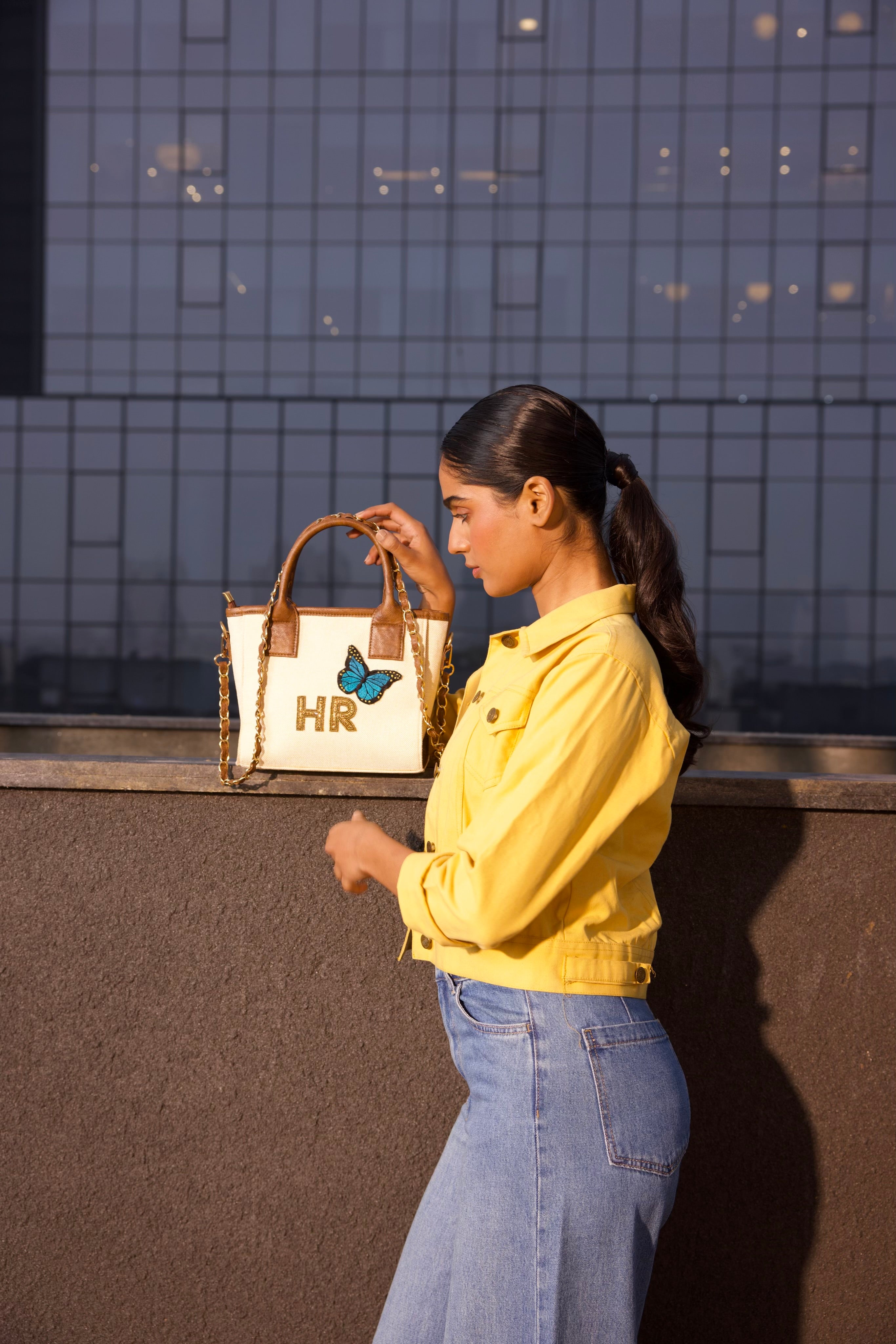 Canvas sling bag