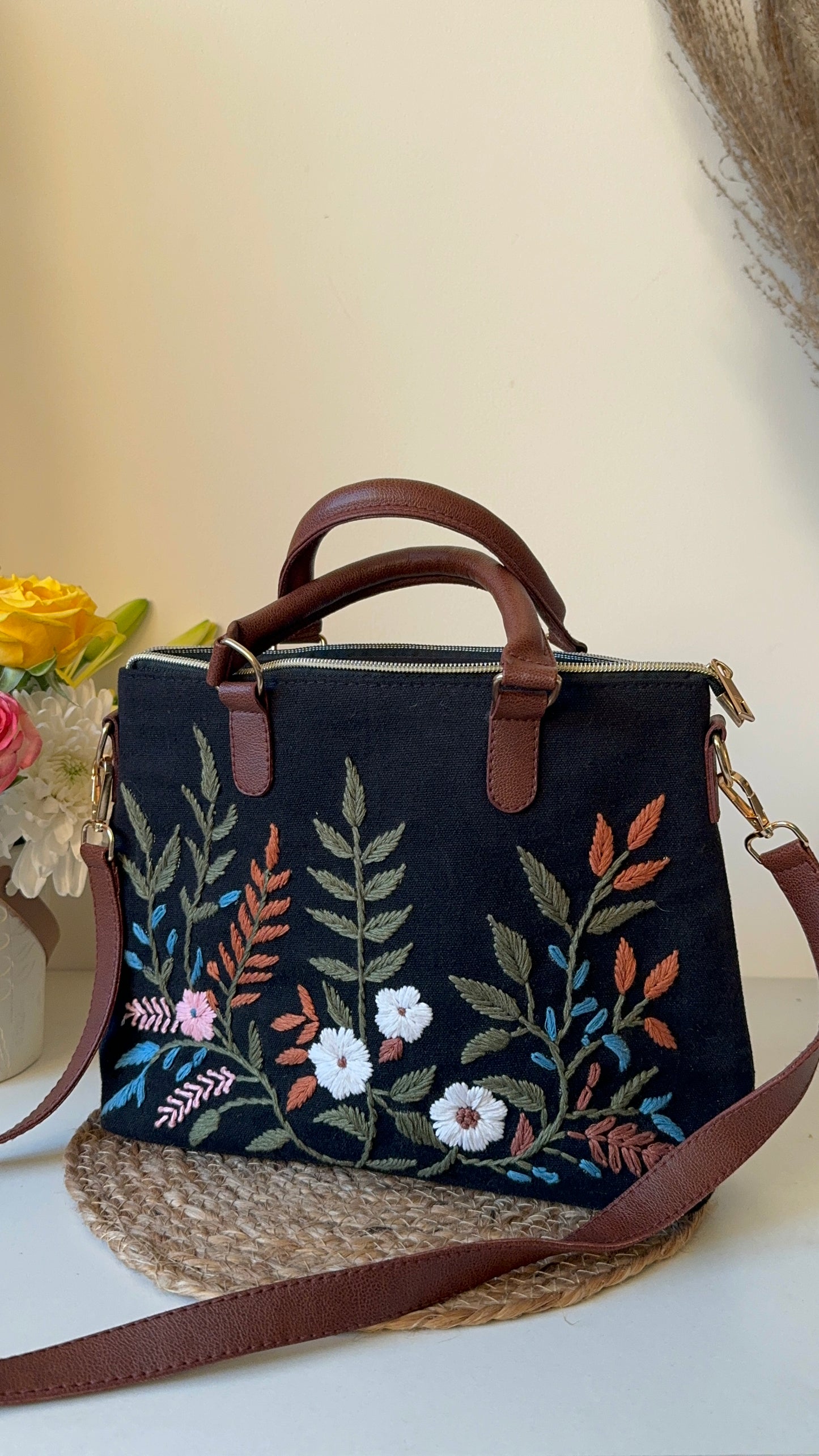 Embroidery leaf sling bag