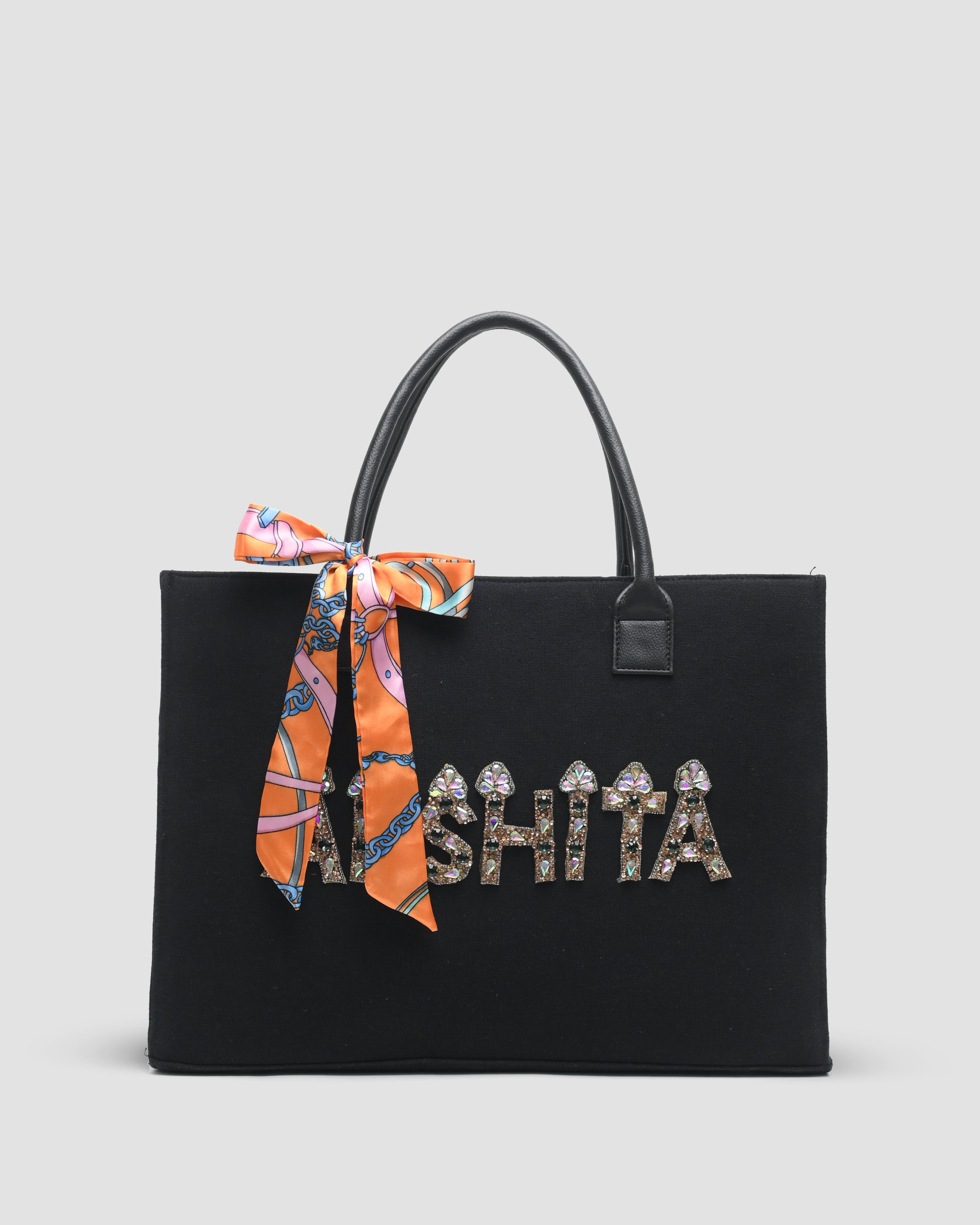 Canvas bag with pearl handle