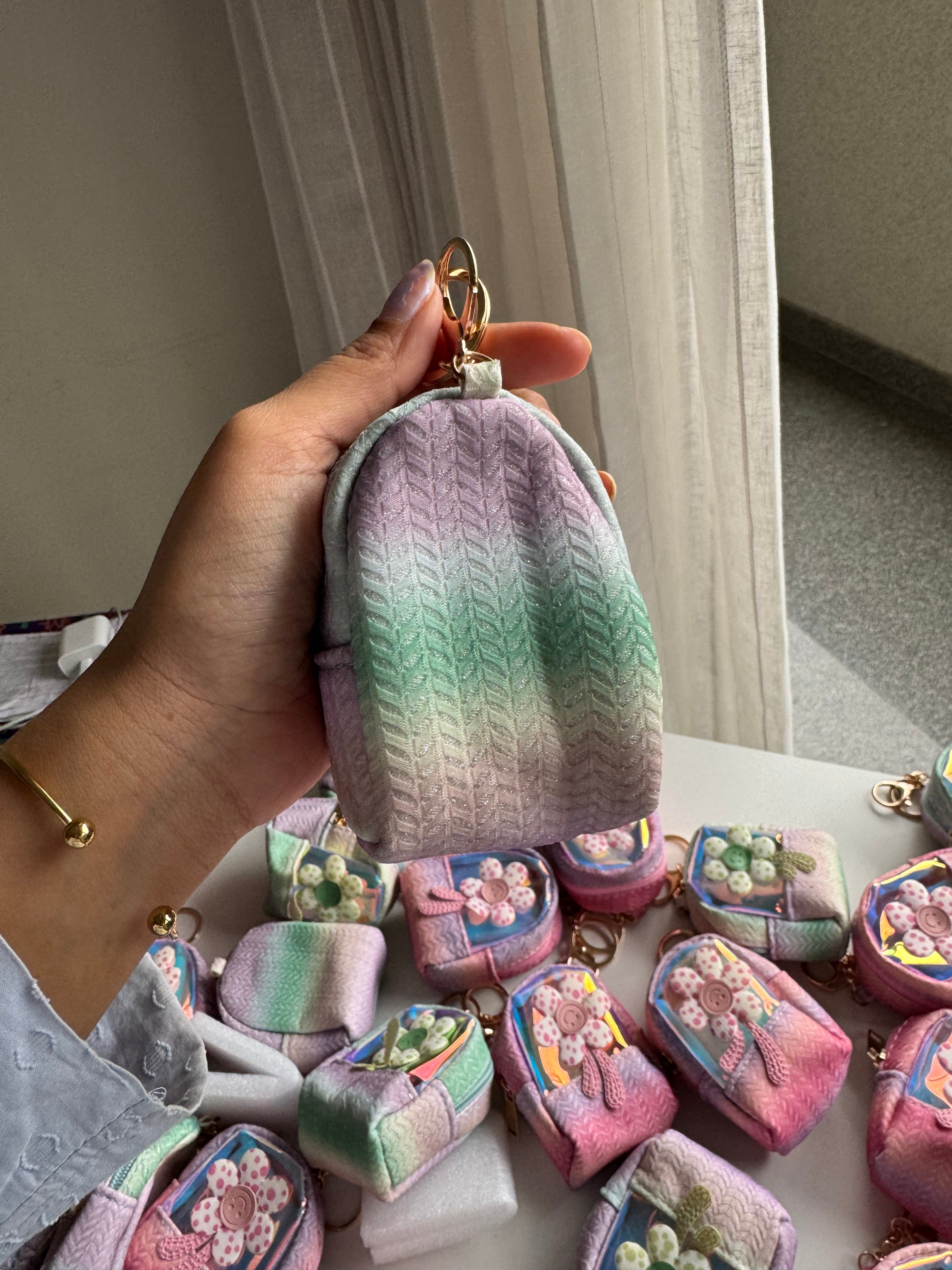 Mini backpack pocuhes