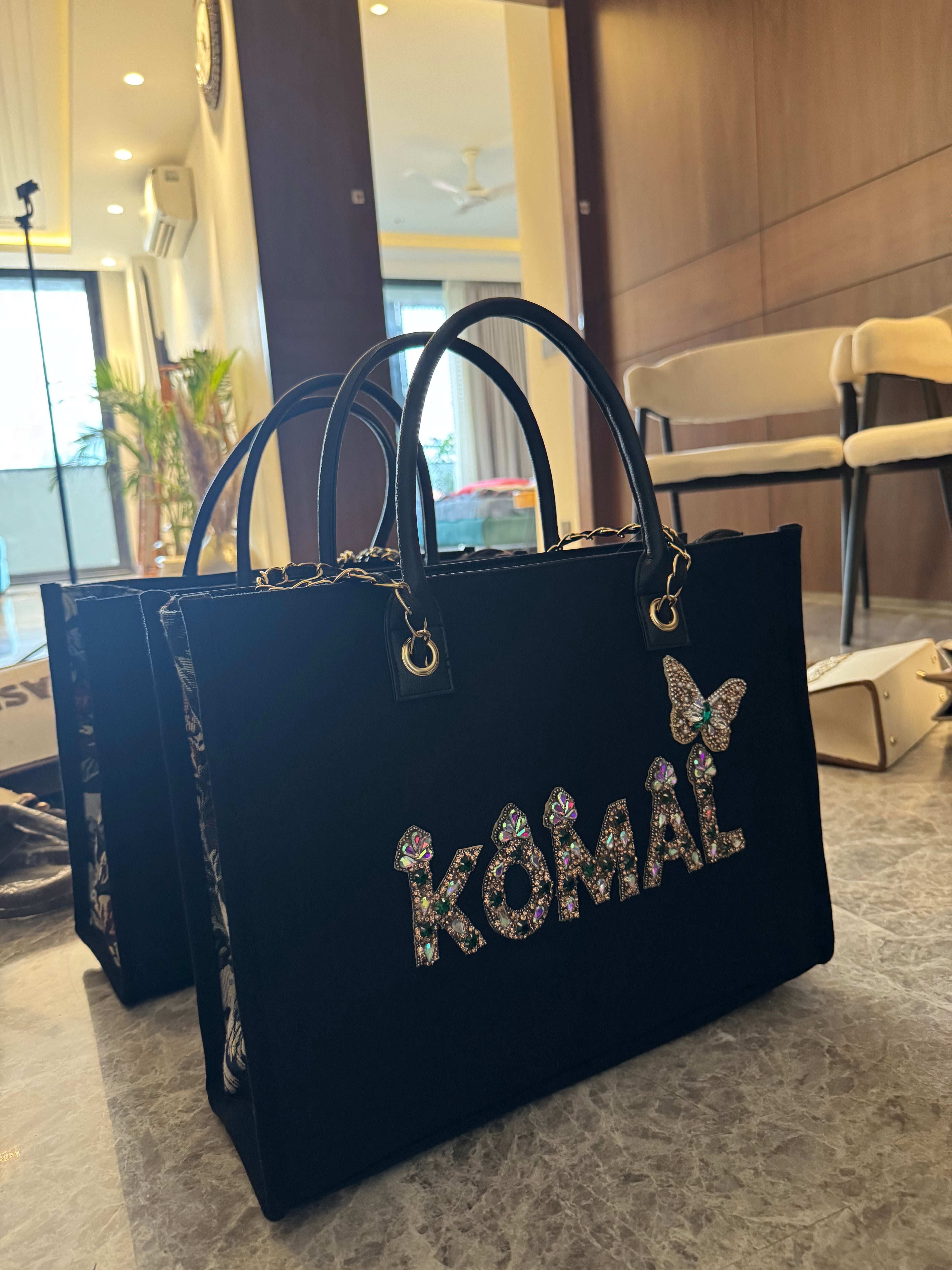Floral tote
